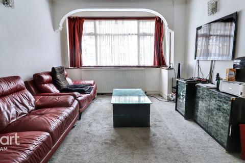 3 bedroom terraced house for sale, Lawrence Avenue, London