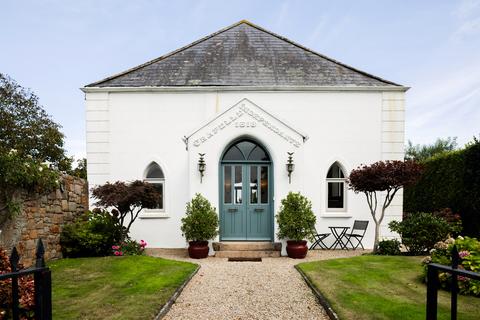 3 bedroom detached house for sale, La Route de Maufant, St. Saviour, Jersey