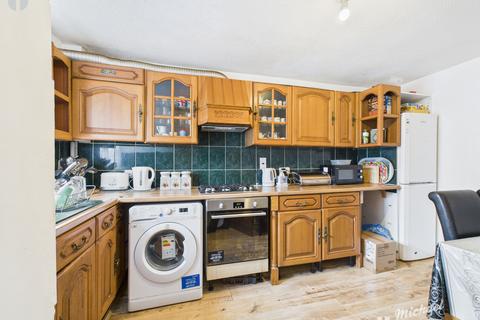 3 bedroom house for sale, Nappin Close, Aylesbury, Buckinghamshire
