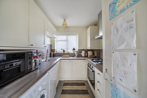 2 bedroom apartment for sale, Attlee Road, Hayes