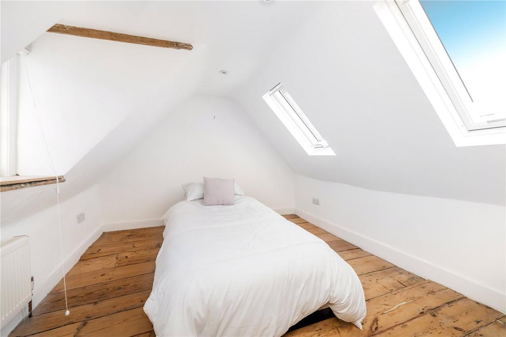 Extra Room
