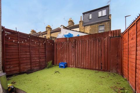 95 Vernon Road, London, E15 4DQ
