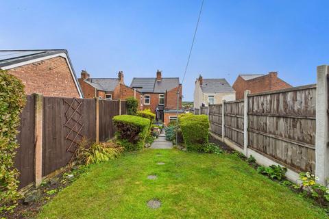 undefined, Chesterfield S42