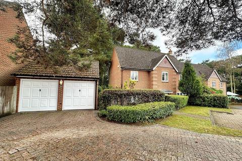 4 bedroom detached house for sale, Verwood
