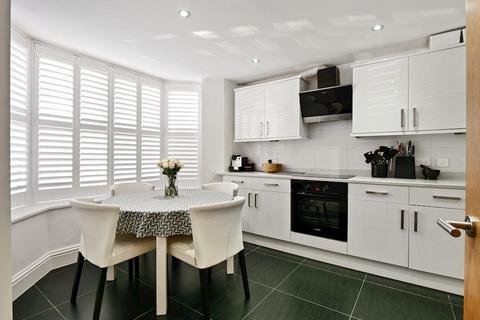 Larkbere Road, London