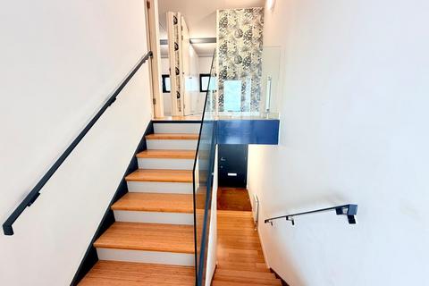 undefined, Woodfield Road, Altrincham, Greater Manchester, WA14