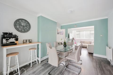 undefined, London SW16