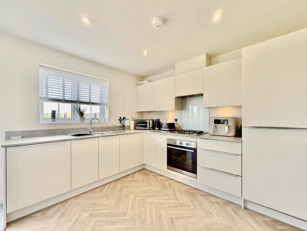 Pbox-kitchen-331070.jpeg