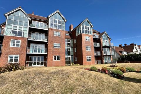 undefined, Ribble Point, Inner Promenade, Fairhaven, Lytham St Annes