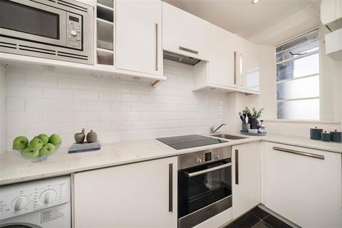 2 bedroom flat for sale, The Grampians, London W6