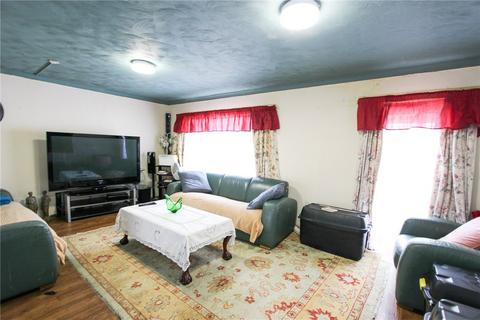 5 bedroom semi-detached house for sale, Hart Road, Benfleet, Essex, SS7