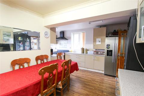 5 bedroom semi-detached house for sale, Hart Road, Benfleet, Essex, SS7