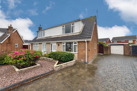 3 bedroom semi-detached house for sale, Penrhos Avenue, Fleetwood FY7