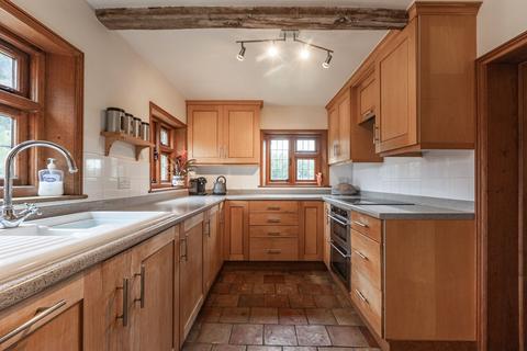 4 bedroom cottage for sale, Chain Free in Brisley