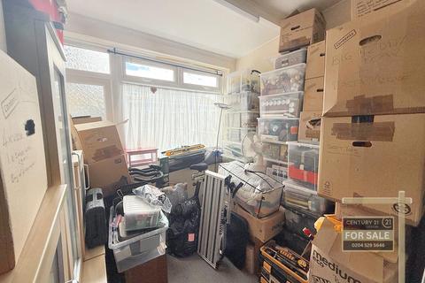 20 Dorset Avenue, Southall, UB2 4HG