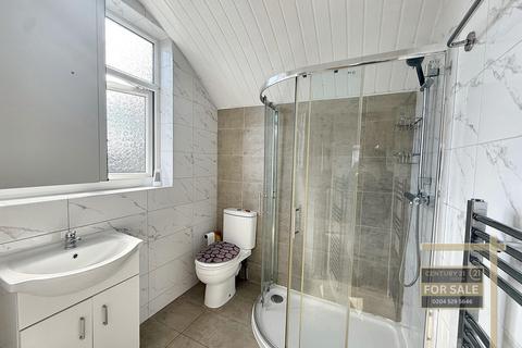20 Dorset Avenue, Southall, UB2 4HG