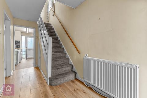 3 bedroom semi-detached house for sale, Daresbury Avenue, Altrincham, Greater Manchester, WA15