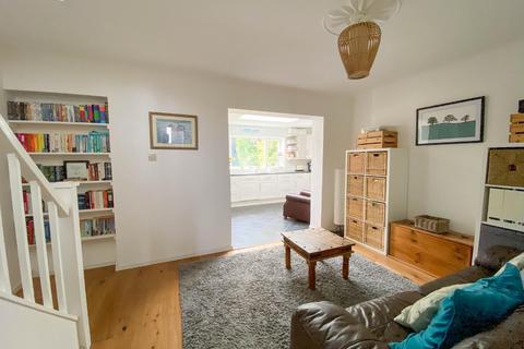 3 Crossways, Linton, Cambridge, CB21 4NQ