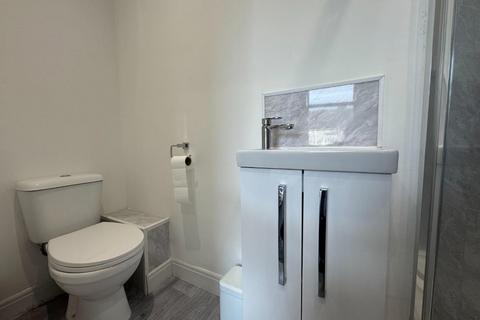 undefined, Room 3 Aske Road, Middlesbrough