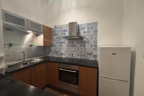 2 bedroom apartment to rent, Asia House Princess Street