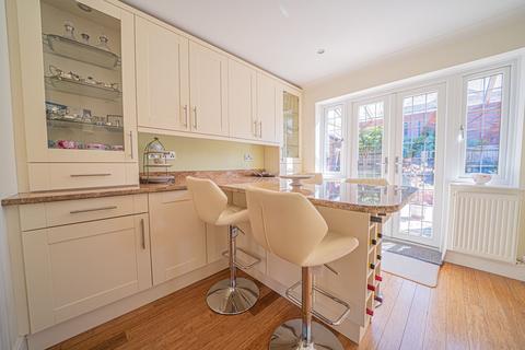 29 Saracen Drive, Balsall Common, Coventry, CV7 7UA