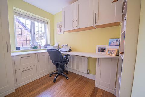 29 Saracen Drive, Balsall Common, Coventry, CV7 7UA