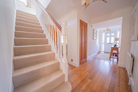 29 Saracen Drive, Balsall Common, Coventry, CV7 7UA