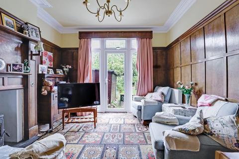 3 bedroom house for sale, Tannsfeld Road, London