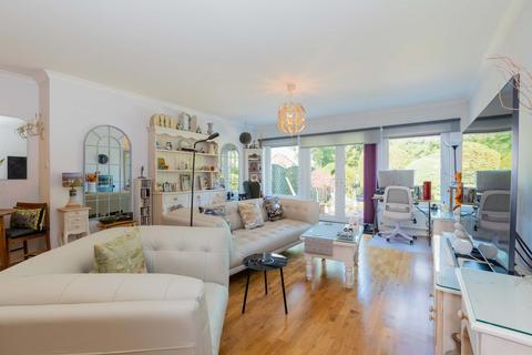 undefined, Ascot Road, Maidenhead SL6
