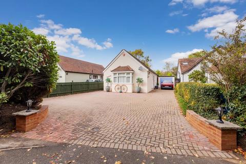 undefined, Ascot Road, Maidenhead SL6