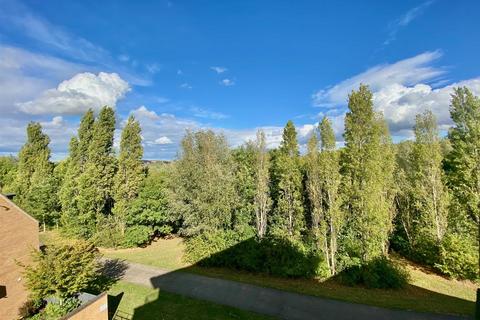 2 bedroom apartment for sale, Four Chimneys Crescent, Hampton Vale, Peterborough