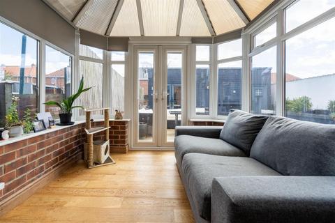 3 bedroom semi-detached house for sale, Rydal Mount, Newbiggin-By-The-Sea