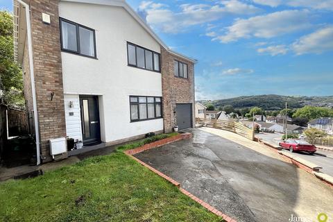 undefined, Hilltop Crescent, Pontypridd CF37