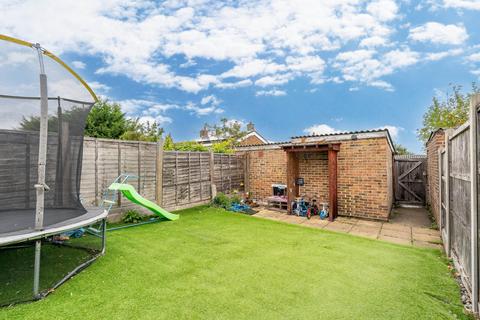 2 bedroom terraced house for sale, Rundells, Essex CM18