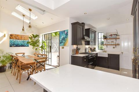 4 bedroom semi-detached house for sale, Russell Road, Buckhurst Hill, Essex