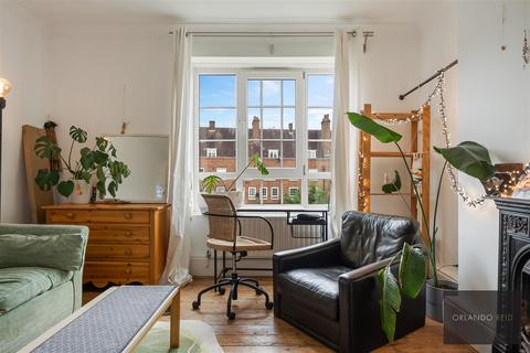 57 Stockwell Gardens, London, SW9 0RY
