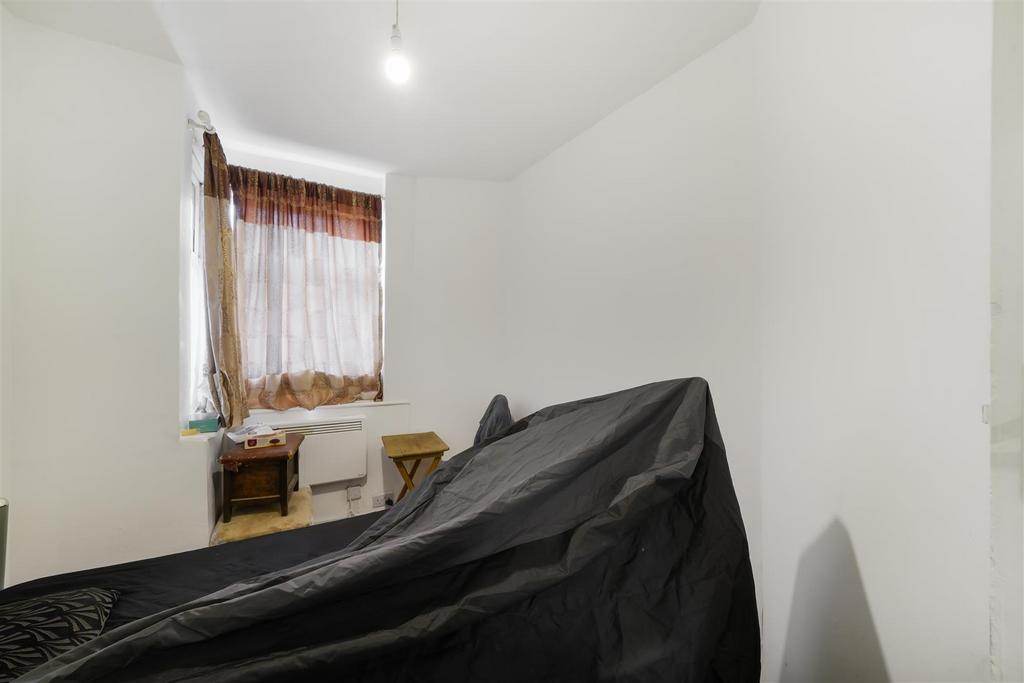 26 Eton Avenue - wt Wj G3gn Fb Vw S1 Uqdr LR.jpg