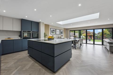 47 Upper Queens Road, Ashford, TN24 8HL