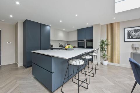 47 Upper Queens Road, Ashford, TN24 8HL