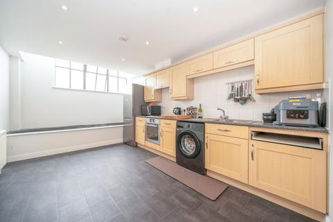3 bedroom apartment for sale, Ovaltine Court, Ovaltine Drive, Hertfordshire WD4