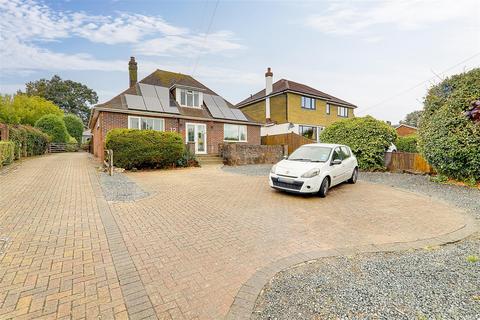 3 bedroom chalet for sale, Woodland Avenue, High Salvington, Worthing, West Sussex, BN13 3AF
