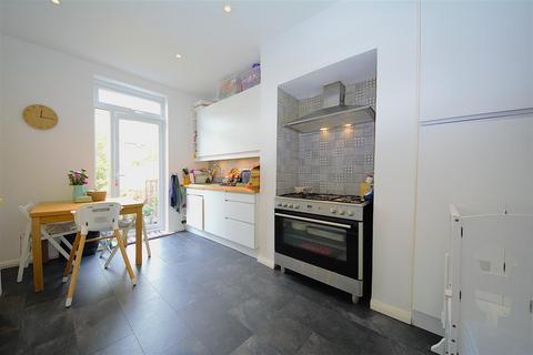 undefined, Leslie Road, East Finchley, N2