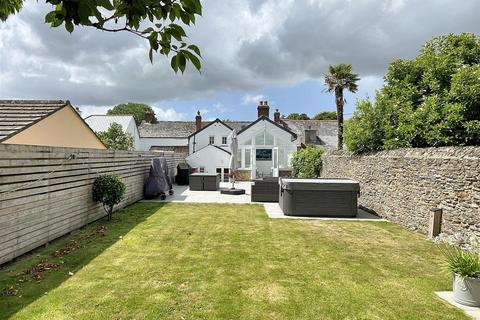 4 bedroom terraced house for sale, Tregony