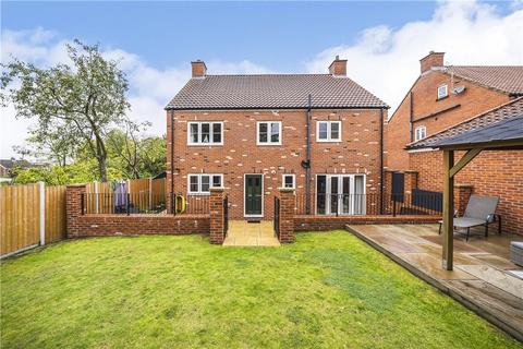 undefined, Station Gardens, Scholes, Leeds, West Yorkshire, LS15
