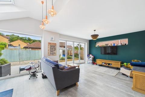 4 bedroom detached house for sale, Swaines Meadow, Wirksworth DE4