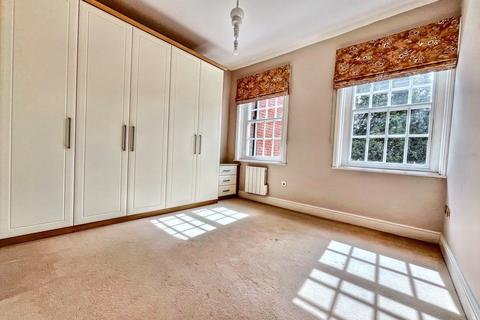 2 bedroom flat for sale, Fordingbridge