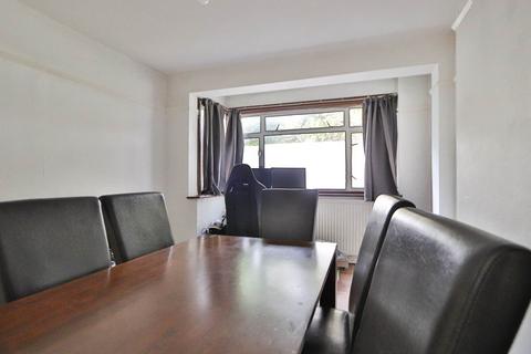 undefined, Franks Avenue, New Malden