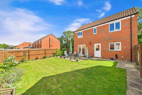 3 bedroom detached house for sale, Ollett Court, Wymondham, Norwich
