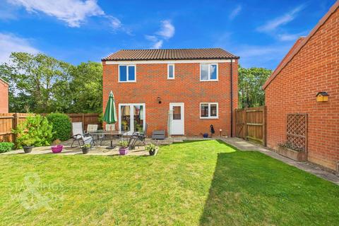3 bedroom detached house for sale, Ollett Court, Wymondham, Norwich