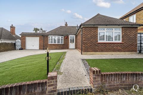 3 bedroom bungalow for sale, Larkfield Avenue, Sittingbourne, Kent, ME10